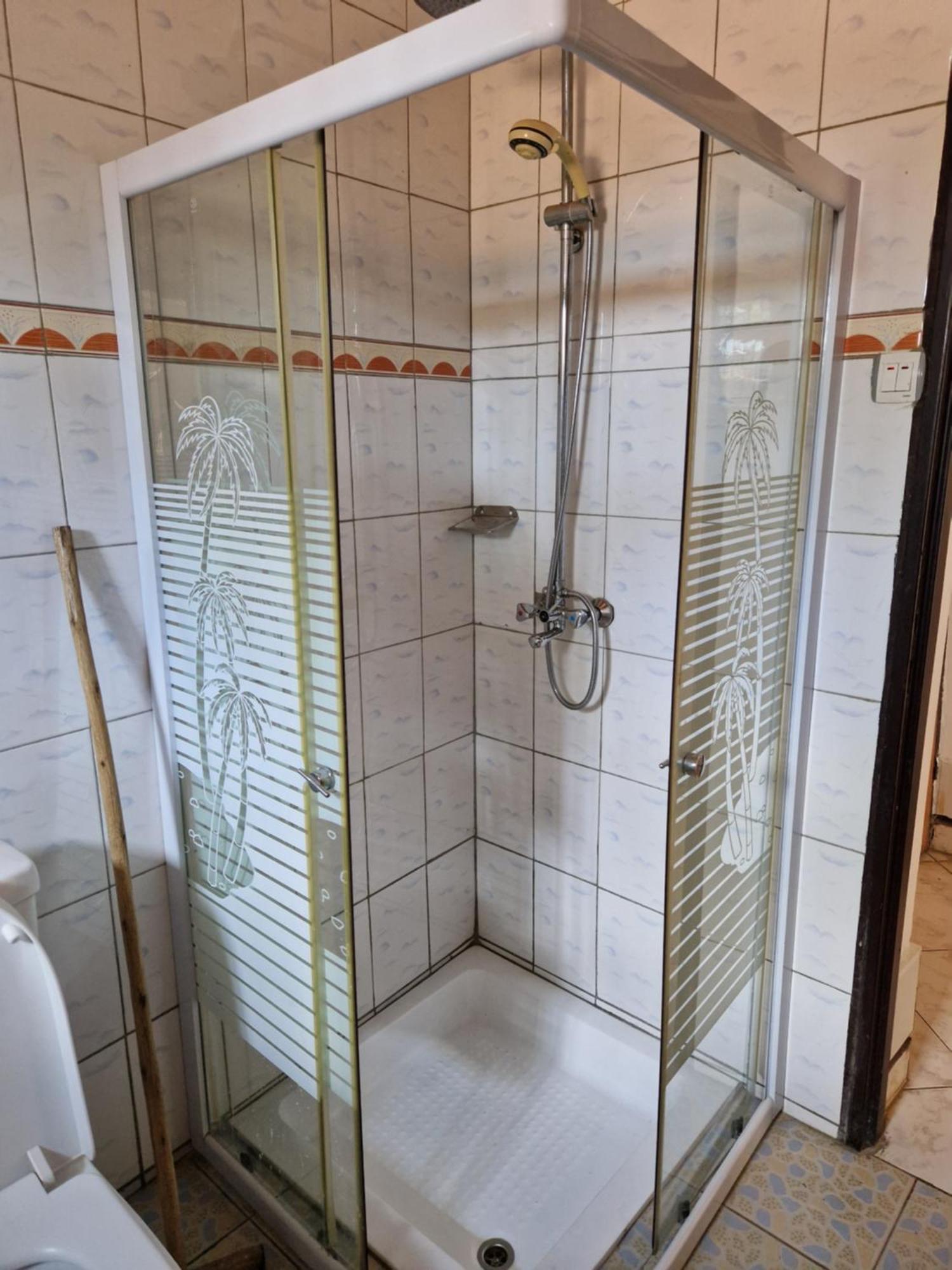 Eka Homes Кигали Екстериор снимка